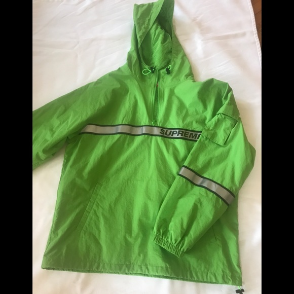 Men’s Supreme pullover - Picture 2 of 5